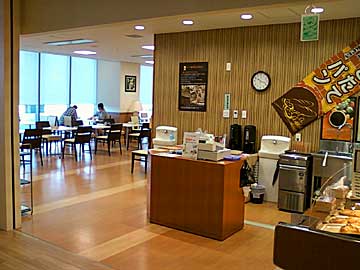 佐賀県医療センター好生館、レストラン「クロスワン CROSS ONE」