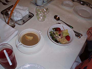 子供の食事、前菜とスープ
