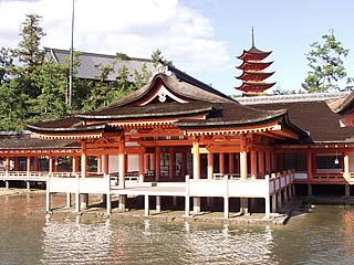 厳島神社