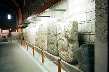 考古学博物館内部